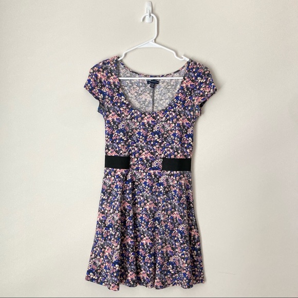 AE floral open back dress - Picture 2 of 7